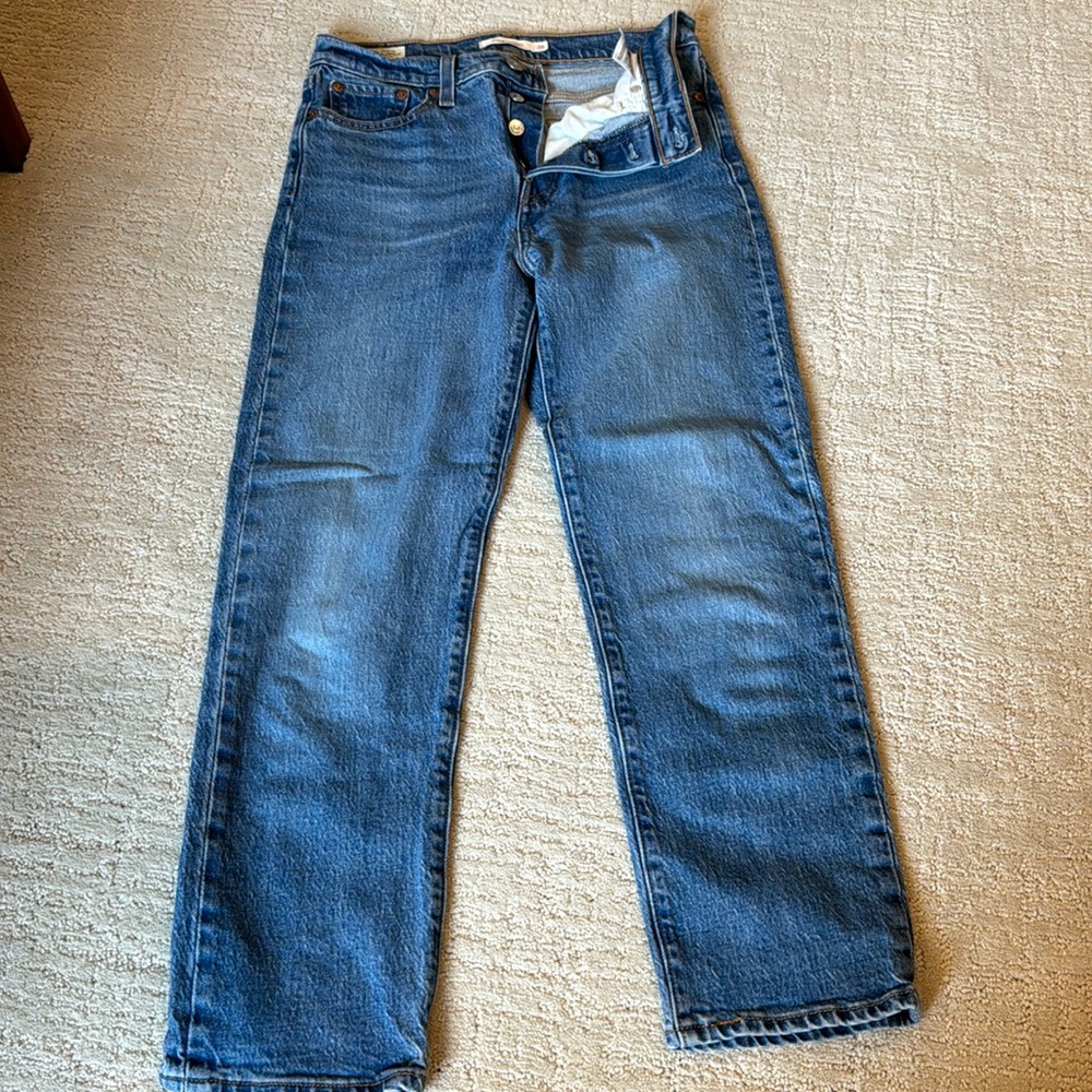 Levi’s wedgie straight jeans